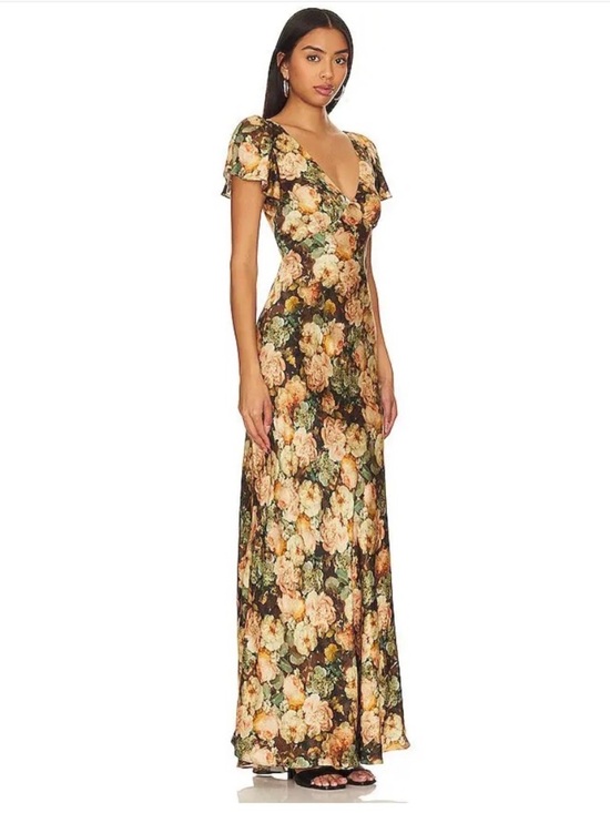 Selkie Dresses & Skirts - SELKIE, Cottage Cravings Silk Slip, xs✨